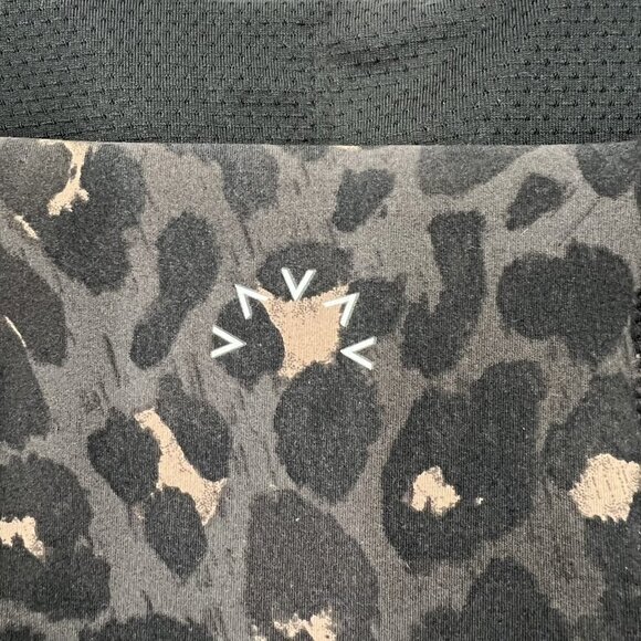 Varley Lindale Leopard Athletic Tank - Picture 8 of 13